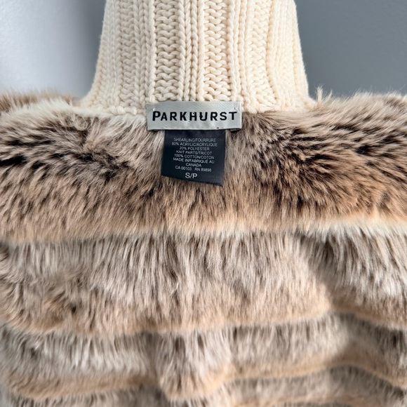 Parkhurst Cream Vest with Fur Accents - Picture 10 of 15